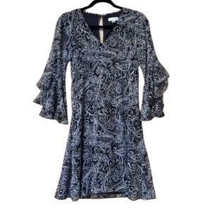 *SALE**** NEW Calvin Klein floral paisley dress size 2